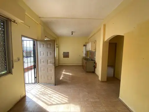Depto Tipo Casa en Venta al Oeste