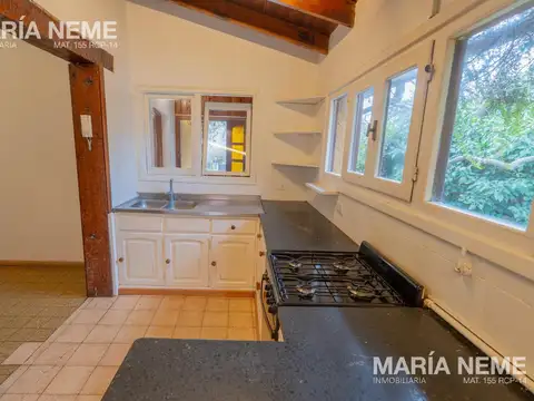 Casa 7 ambientes con 3 baños