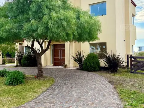 Casa en Venta en San Sebastián, USD 210.000