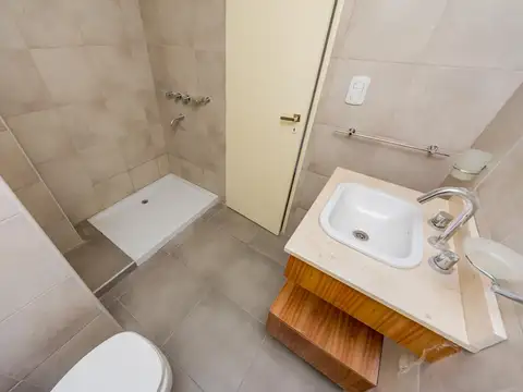 Departamento monoambiente con patio