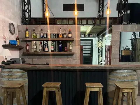 Local en Venta 15 años