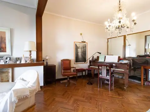 Casa en Venta con 1 cochera