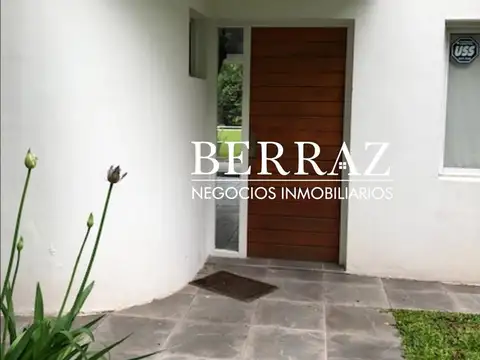 Casa 6 ambientes con 3 baños