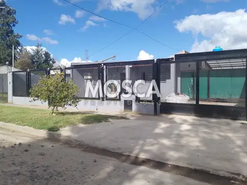 VENDO CASA EN GENERAL RODRIGUEZ