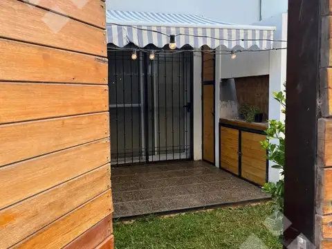 Depto Tipo Casa en Alquiler en General Fernández Oro, $ 1.550.000