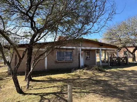 Excelente  Casa 3  en La Paz, Traslasierra. Cba.