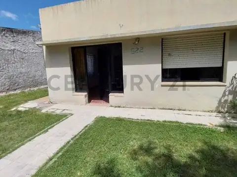 138bis e/ 526 y 527 500, Piso 0