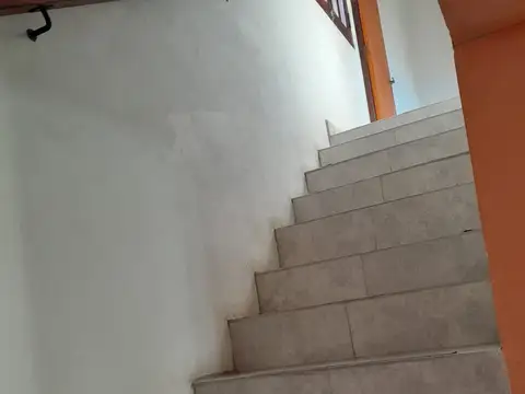 CASA 3 AMBIENTES EN VENTA BARRIO SANTA CLARA GOYA