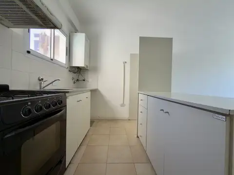 48 1200, Piso 2