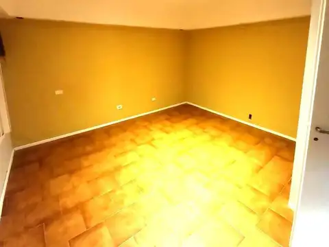 Depto Tipo Casa en Venta 45 años
