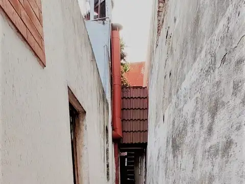 Depto Tipo Casa en Venta en Mataderos, USD 83.000