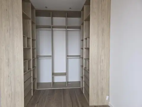 Departamento en Venta en Villa Mosconi, USD 225.000