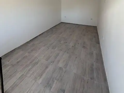 Depto Tipo Casa 2 ambientes con 1 baño