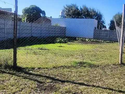 VENTA LOTE EN SANTA ELENA A METROS DEL MAR