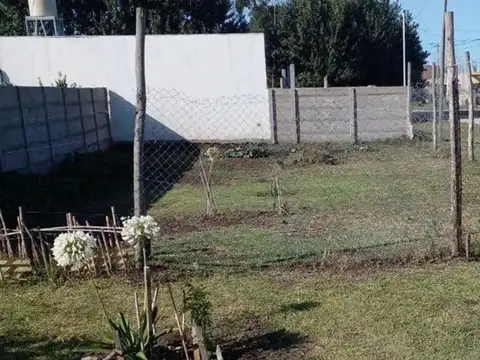 VENTA LOTE EN SANTA ELENA A METROS DEL MAR
