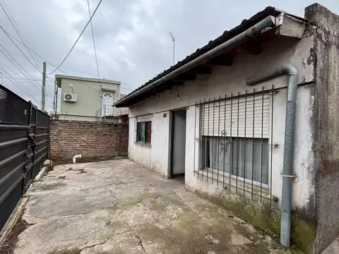 Casa en Venta, 3 Ambientes, en Moreno, GBA Oeste