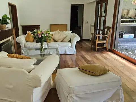 Casa en Alquiler de 5 dormitorios