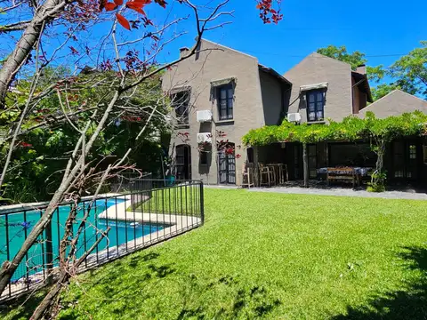 CASA 6 AMBIENTES EN ALQUILER EN MARTINEZ