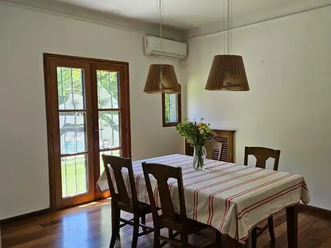 Casa en Alquiler 25 años