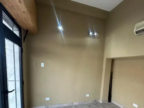 Local en Alquiler A Estrenar