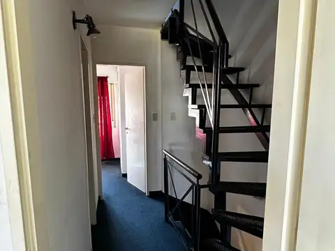 Depto Tipo Casa en Venta 28 años