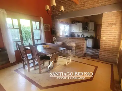 Casa en Venta en Barrio Parque Las Lomadas, USD 175.000
