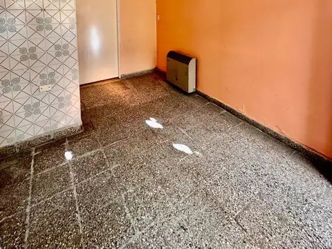 Depto Tipo Casa en Venta de 2 ambientes
