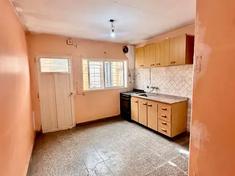 VENTA CASA PH DEPTO 2 AMBIENTES VILLA LUZURIAGA