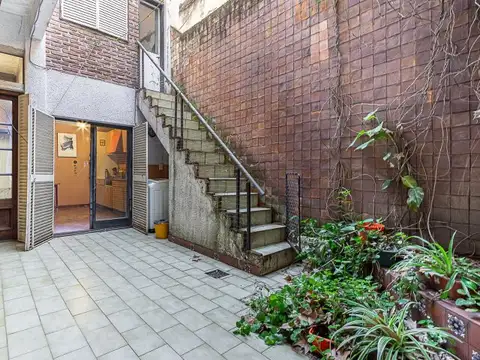 PH EN VENTA CON PATIO BOYACA Y AVELLANEDA- FLORES