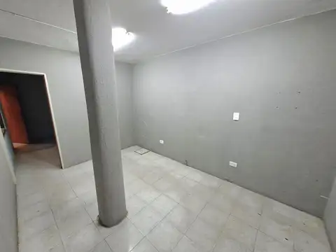 Alquiler galpón 300 m²