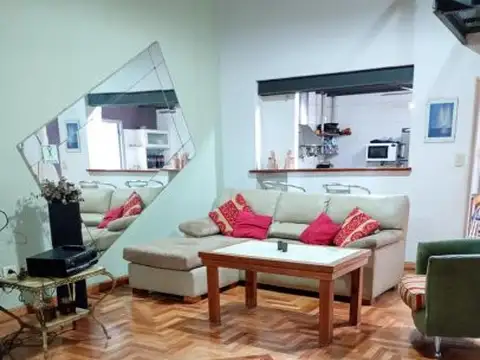 Avenida Belgrano 3400 , Piso 1