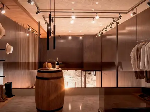 LOCAL COMERCIAL EN STRIP CENTER "LUNLUNTA MARKET"