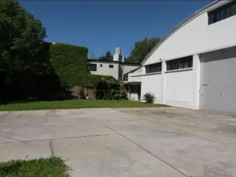 Galpon en Venta en La Plata, USD 660.000