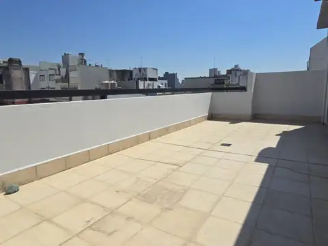 ALVAREZ, JULIAN 600, Piso 8