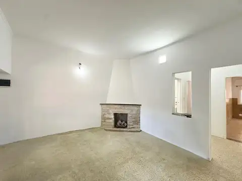 Depto Tipo Casa en Alquiler en San Antonio de Padua, $ 750.000