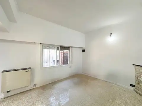 Depto Tipo Casa 3 ambientes con 1 baño