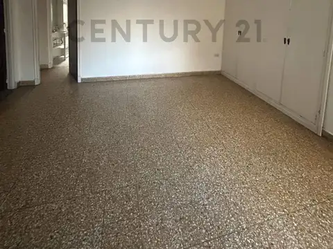 57 entre  11 y 12. Departamento de 2 habitaciones En venta La Plata