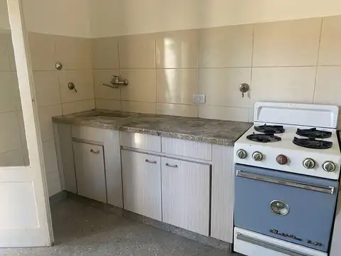 Depto Tipo Casa en Venta en Olivos, USD 155.000