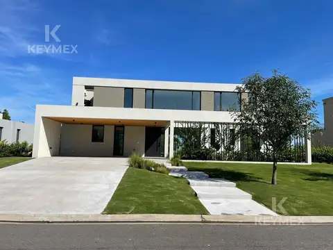 Casa en Venta de 5 dormitorios