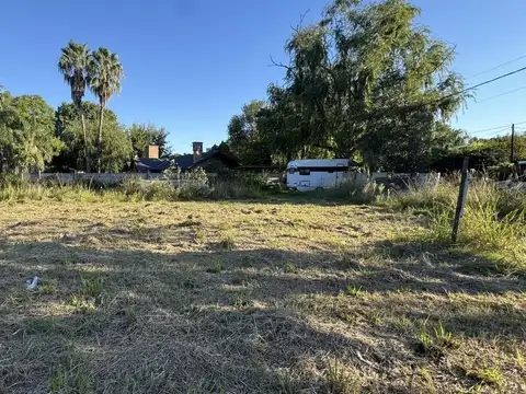 Terreno en Venta 15  mts Frente