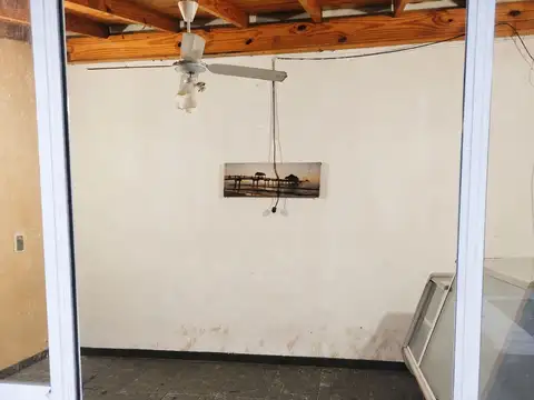 Depto Tipo Casa 5 ambientes con 1 baño