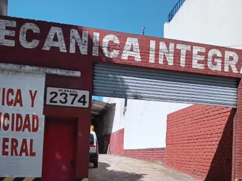 Av Brasil 2300, Piso 0