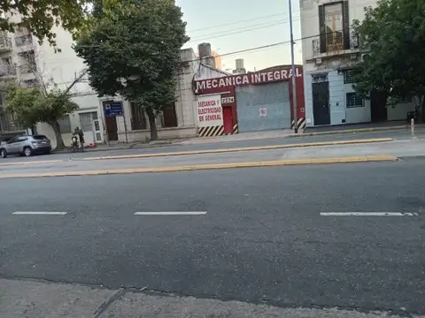 Local en Alquiler en Parque Patricios, $ 2.800.000