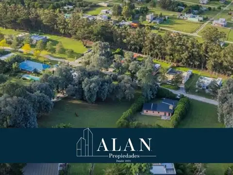 LOTE DE TERRENO 905 M2