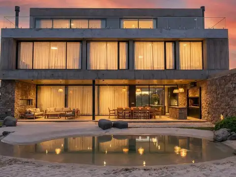 Casa en Venta de 5 dormitorios