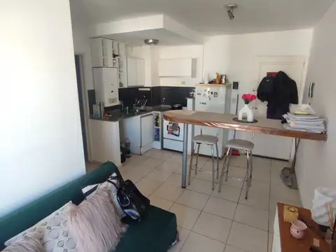 Departamento 2 ambientes con 1 baño
