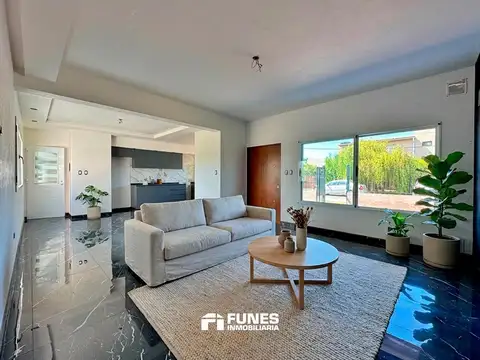 Casa 3 ambientes con 2 baños