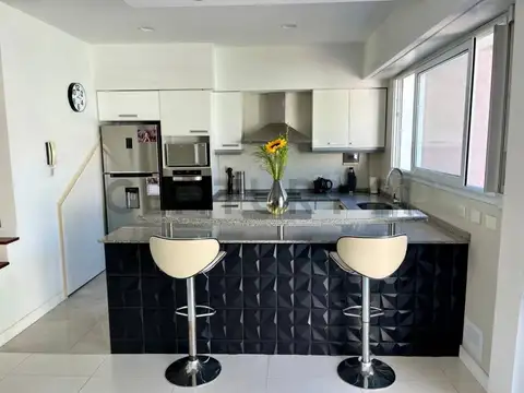 Casa 4 ambientes con 3 baños