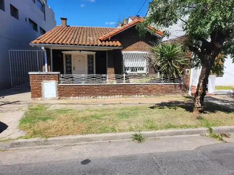 chalet 3 ambientes venta Ramos Mejia