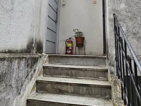 Depto Tipo Casa en Alquiler de 3 ambientes